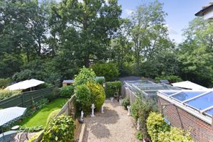 Photo 9- click for photo gallery